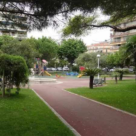 Apartment 2p Avec Piscine A 150 M Proche Palais Cannes