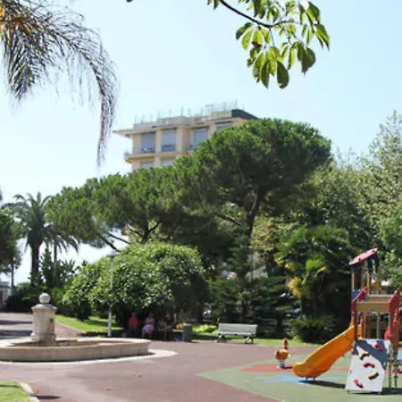 2p Avec Piscine A 150 M Proche Palais 公寓